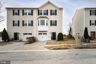 17 KARENDALE CT, Windsor Mill, MD 21244