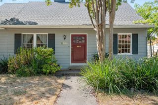 2744 Donner Way, Sacramento, CA 95818