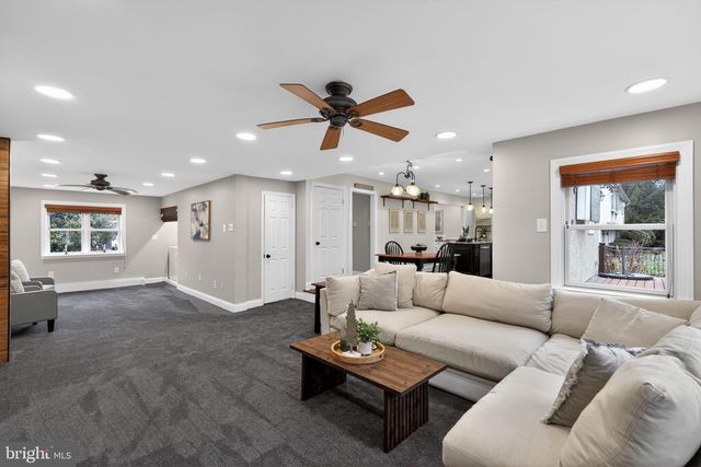 1440 CATHYS LN, North Wales, PA 19454