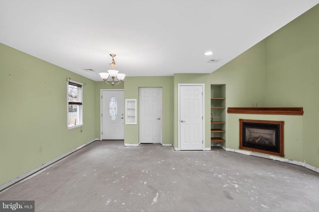 1440 CATHYS LN, North Wales, PA 19454