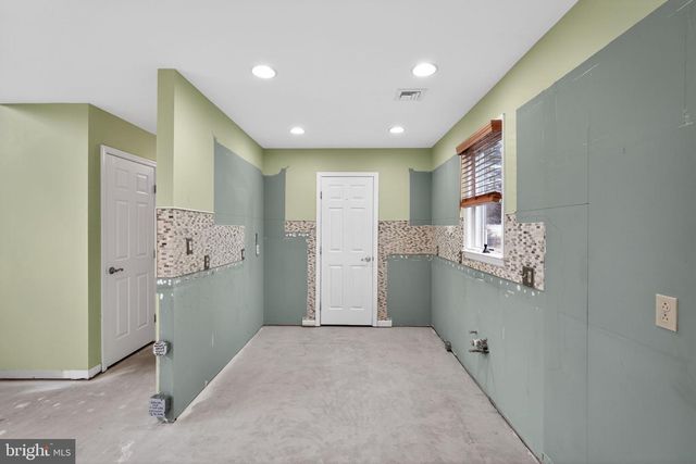 1440 CATHYS LN, North Wales, PA 19454