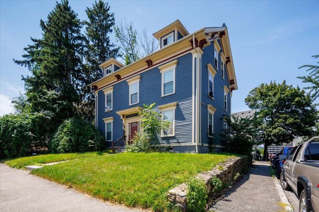 16 West Street 3, Worcester, MA 01609