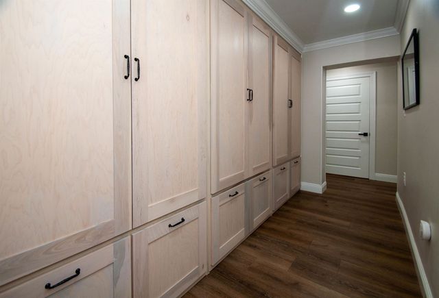 102 Constantin Dr, Golden Meadow, LA 70357