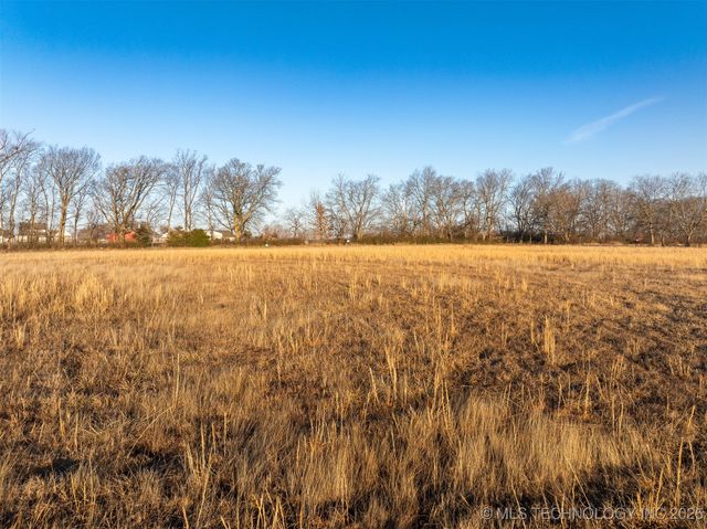 5 E 71st Street S, Broken Arrow, OK 74012