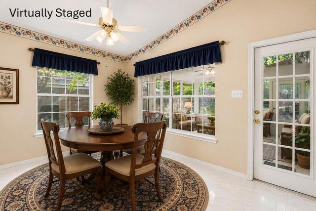 434 Vicksburg Ave, Kerrville, TX 78028