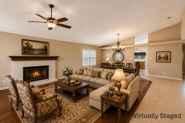 434 Vicksburg Ave, Kerrville, TX 78028