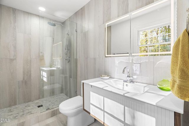 2105 Yorkgate Drive, Raleigh, NC 27612