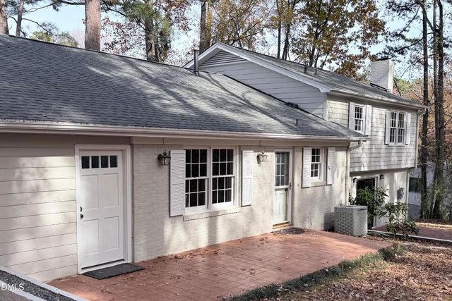 2105 Yorkgate Drive, Raleigh, NC 27612