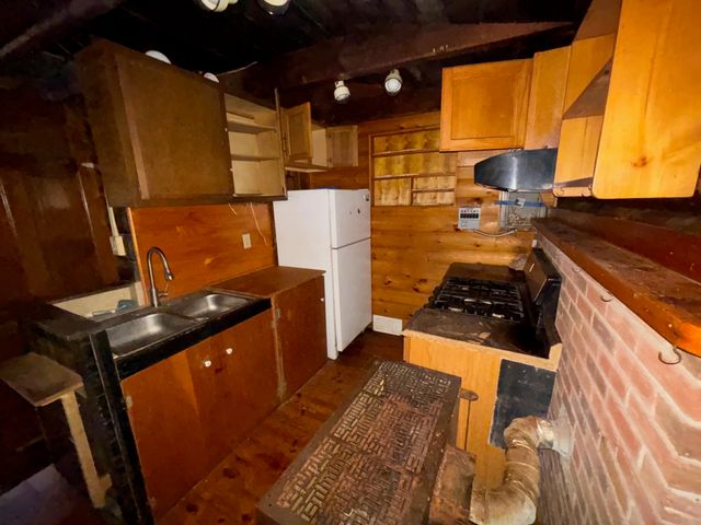 10 Darren Drive, Raymond, NH 03077