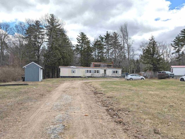 10 Darren Drive, Raymond, NH 03077