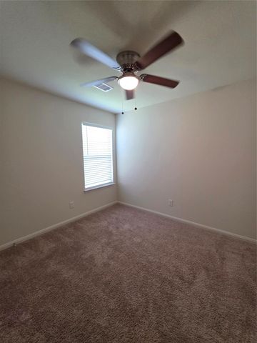 723 Crystal Lakes Drive, Brookshire, TX 77423