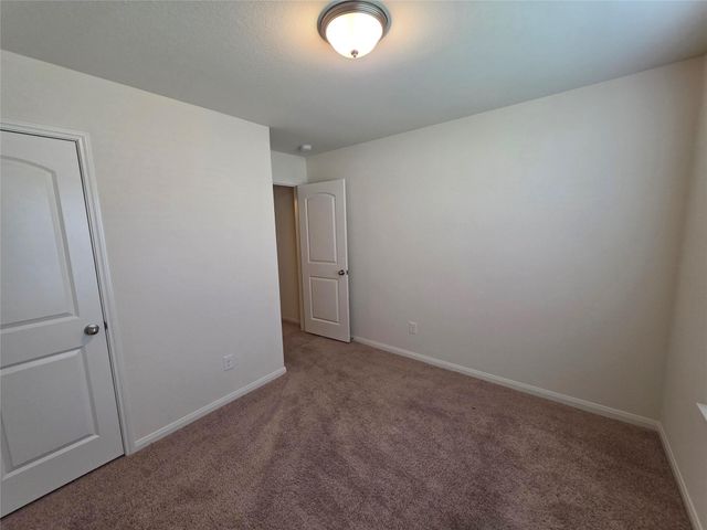 723 Crystal Lakes Drive, Brookshire, TX 77423