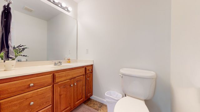 504 Dow Dr, Shelbyville, TN 37160