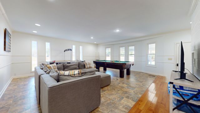 504 Dow Dr, Shelbyville, TN 37160