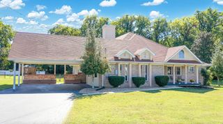 504 Dow Dr, Shelbyville, TN 37160