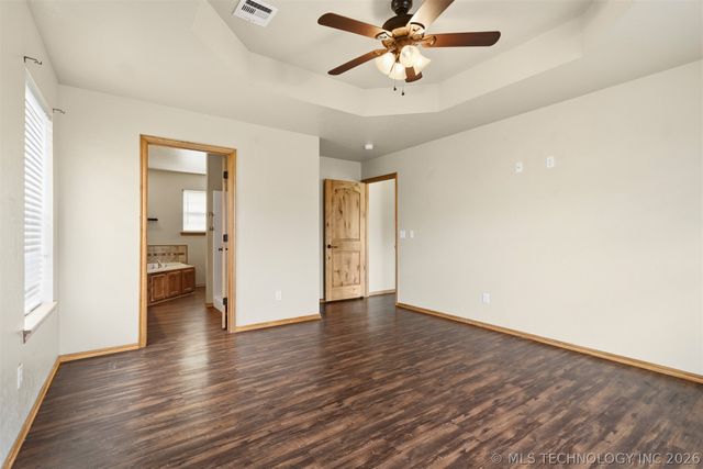281 Olive Branch Drive, Springer, OK 73458