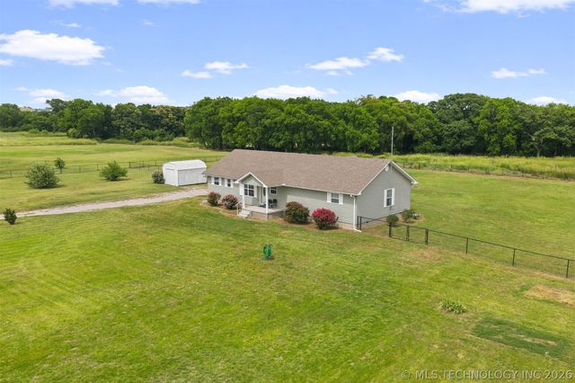 281 Olive Branch Drive, Springer, OK 73458