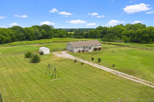 281 Olive Branch Drive, Springer, OK 73458