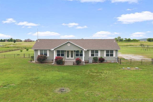 281 Olive Branch Drive, Springer, OK 73458