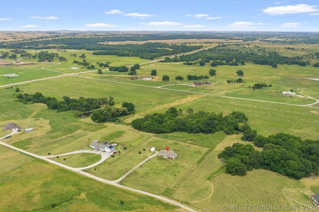 281 Olive Branch Drive, Springer, OK 73458