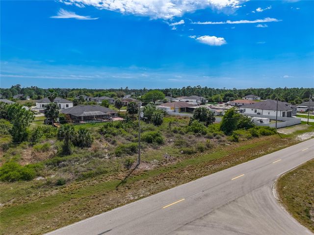 750 NIMITZ BLVD, Lehigh Acres, FL 33974