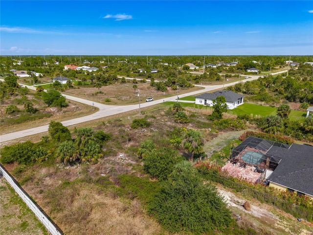 750 NIMITZ BLVD, Lehigh Acres, FL 33974