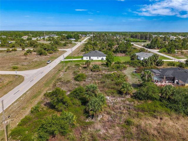 750 NIMITZ BLVD, Lehigh Acres, FL 33974