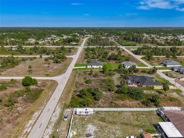 750 NIMITZ BLVD, Lehigh Acres, FL 33974