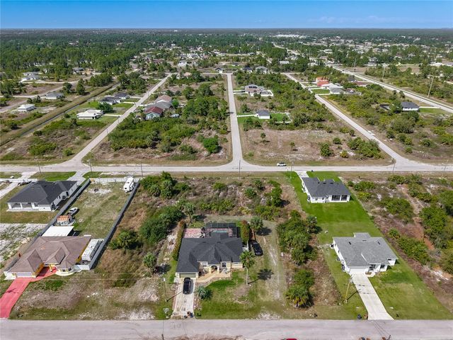 750 NIMITZ BLVD, Lehigh Acres, FL 33974