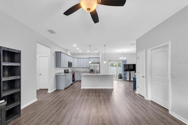 5876 78TH AVENUE N, Pinellas Park, FL 33781