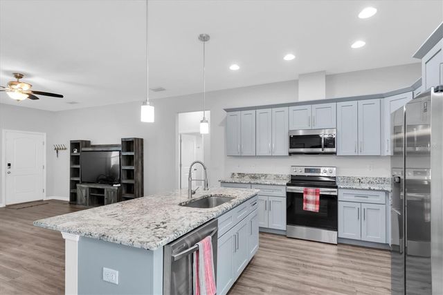 5876 78TH AVENUE N, Pinellas Park, FL 33781