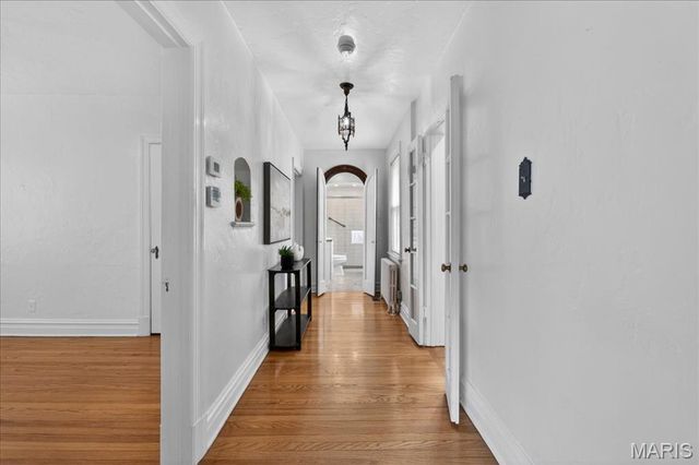 234 Parkland Avenue, St Louis, MO 63122