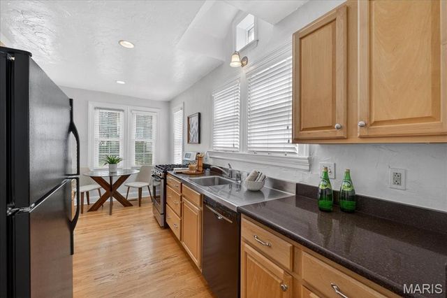 234 Parkland Avenue, St Louis, MO 63122