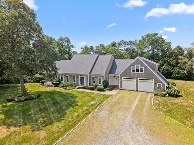25 Oliver Drive, East Dennis, MA 02641