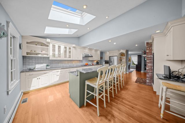 25 Oliver Drive, East Dennis, MA 02641