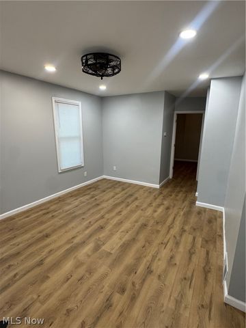 2168 W 81st Street, Cleveland, OH 44102