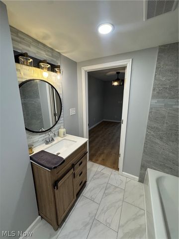 2168 W 81st Street, Cleveland, OH 44102