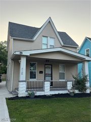 2168 W 81st Street, Cleveland, OH 44102