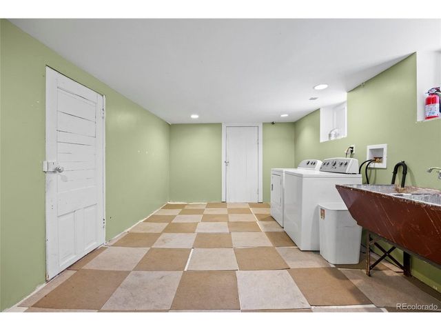1251 S Gaylord St, Denver, CO 80210