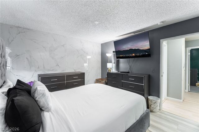 2515 Donna Street C, North Las Vegas, NV 89030