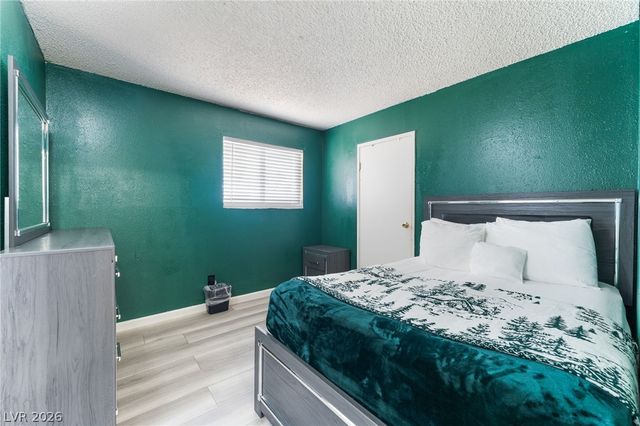 2515 Donna Street C, North Las Vegas, NV 89030