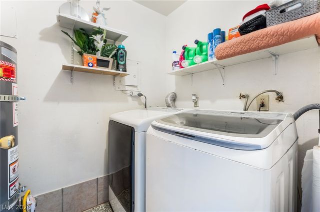 2515 Donna Street C, North Las Vegas, NV 89030
