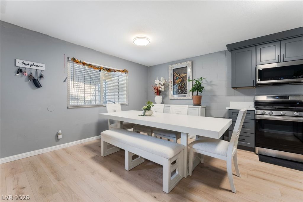 2515 Donna Street C, North Las Vegas, NV 89030 — photo 2