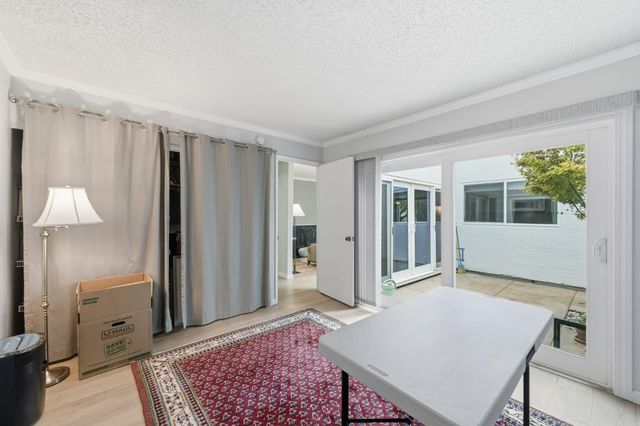 1919 Alameda De Las Pulgas 134, San Mateo, CA 94403