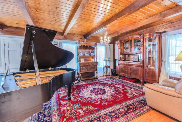 1481 Bennington Road, Francestown, NH 03043