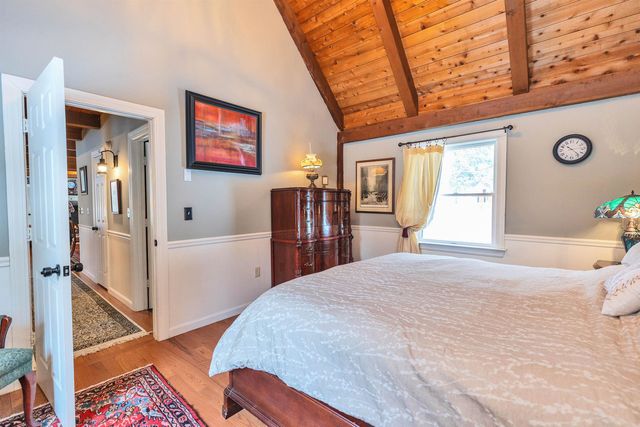 1481 Bennington Road, Francestown, NH 03043