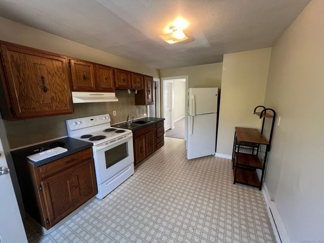 17 Roosevelt Avenue, Stonington, CT 06355