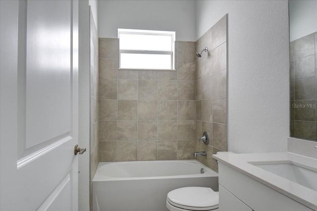 7796 LAKES EDGE LANE, Port Charlotte, FL 33981