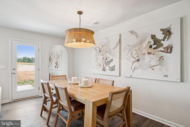 252 CAMDEN DR, Waynesboro, VA 22980