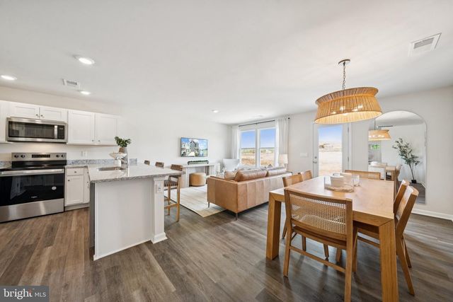 252 CAMDEN DR, Waynesboro, VA 22980